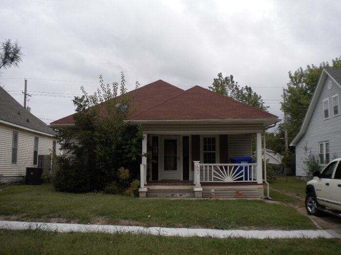 Primary Photo - Gas and water included in rent