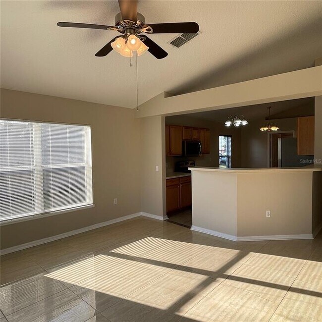 Foto del edificio - 2317 Walnut Canyon Dr