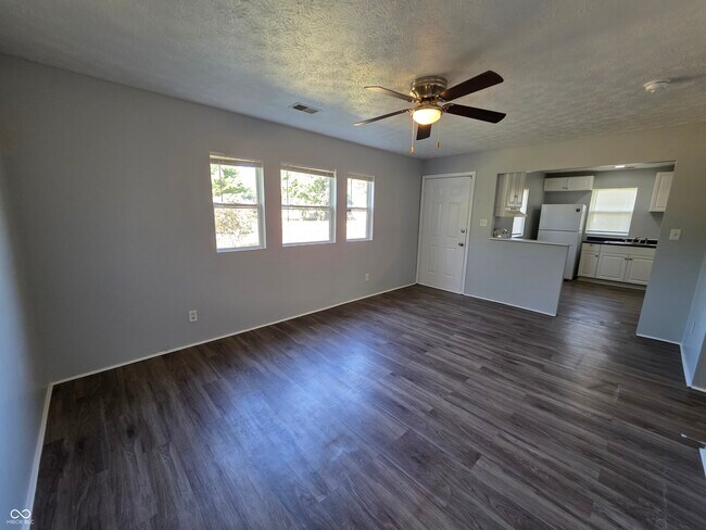 Foto del edificio - 2212 Norden Ct