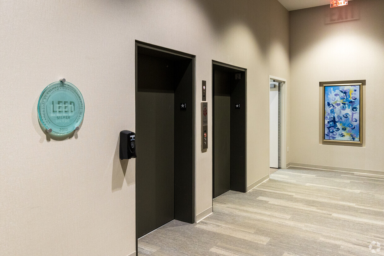 Interior Photo - One Uptown