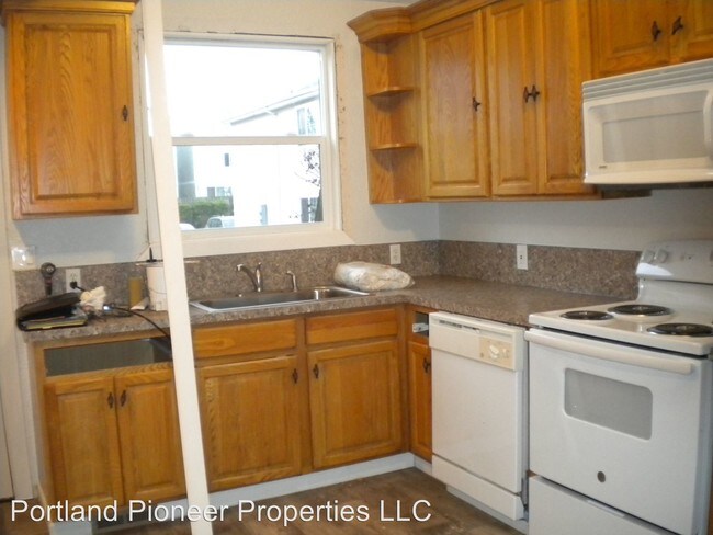 Foto del edificio - 6729-6729 SE 82nd Ave