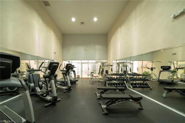 Foto del edificio - 6400 Aragon Way