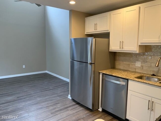Building Photo - 2 br, 2 bath Condo - 1504 Kenzie Dr