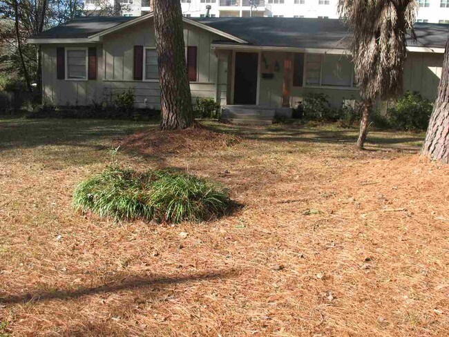 Building Photo - 3949 Berkley Dr