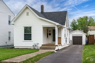 Building Photo - 2634 Wayland Ave