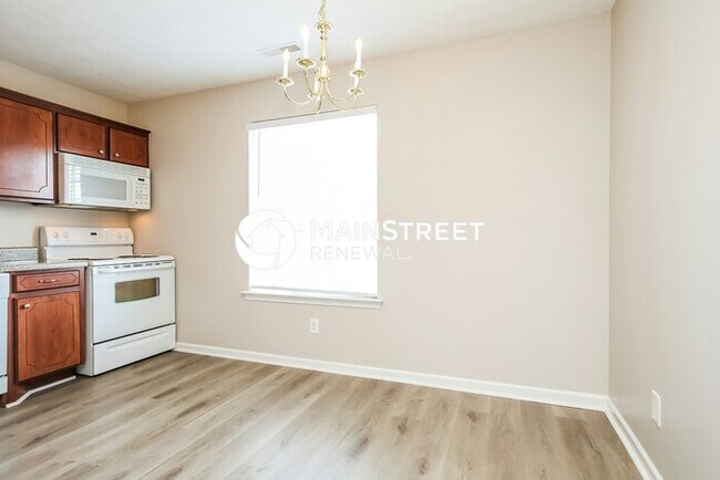 Foto del edificio - 3 Bedroom Pet-Friendly Home in SMYRNA, TN ...