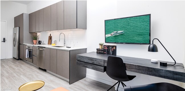Foto del edificio - 1 br, 1 bath  - 252 NW 25th St