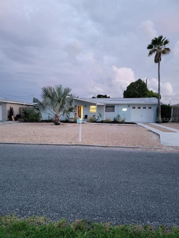 Foto del edificio - 4018 Chesswood Dr