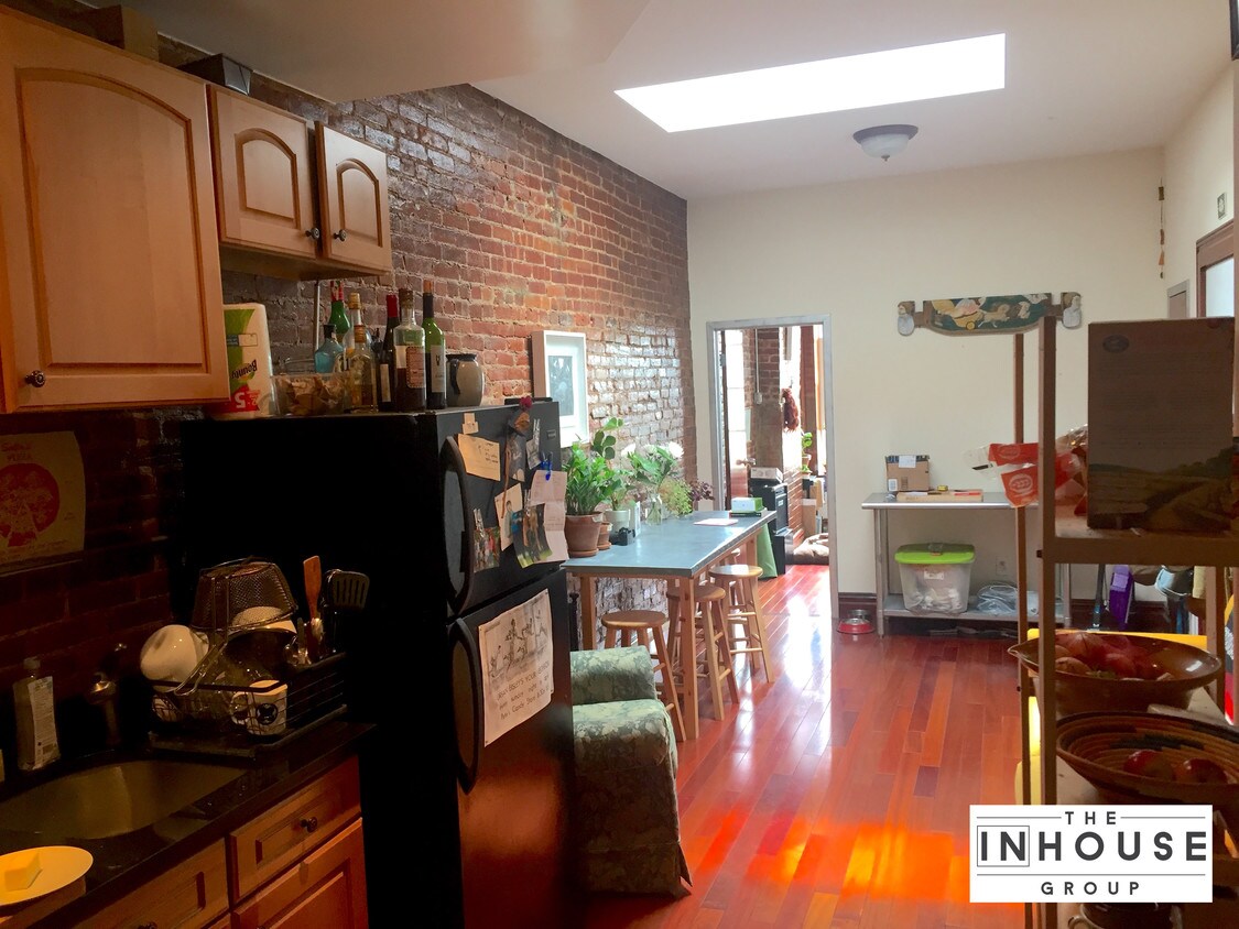 514 Onderdonk Ave, Ridgewood, NY 11385 Condo for Rent in Ridgewood