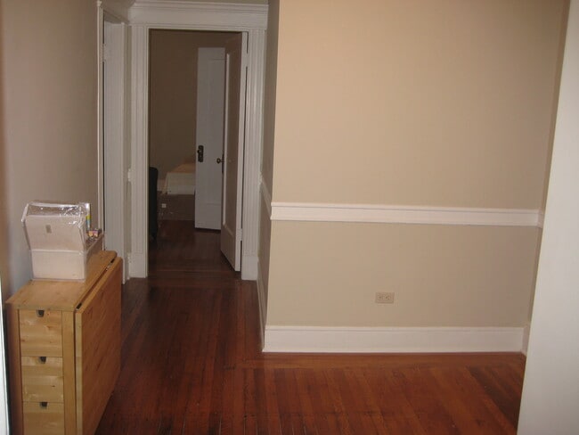 Hallway - 466 Commonwealth Ave