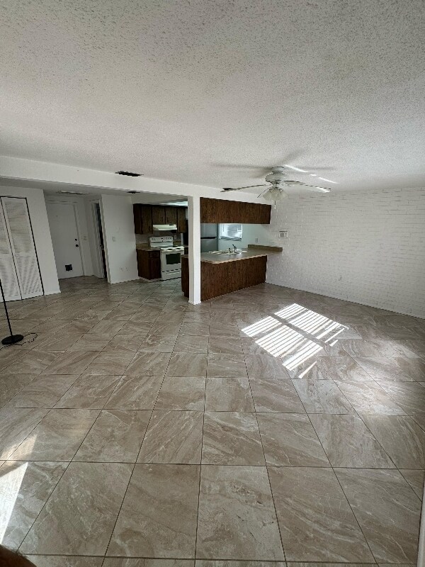 Foto del edificio - 6734 Amarillo St