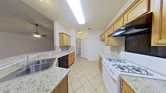 Foto del edificio - 903 Lantana Dr