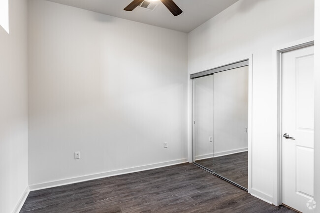 Estudio, 1BA - Dormitorio de 607SF2 - Station R Apartments