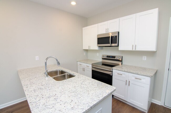 Foto del edificio - North Columbia Rental