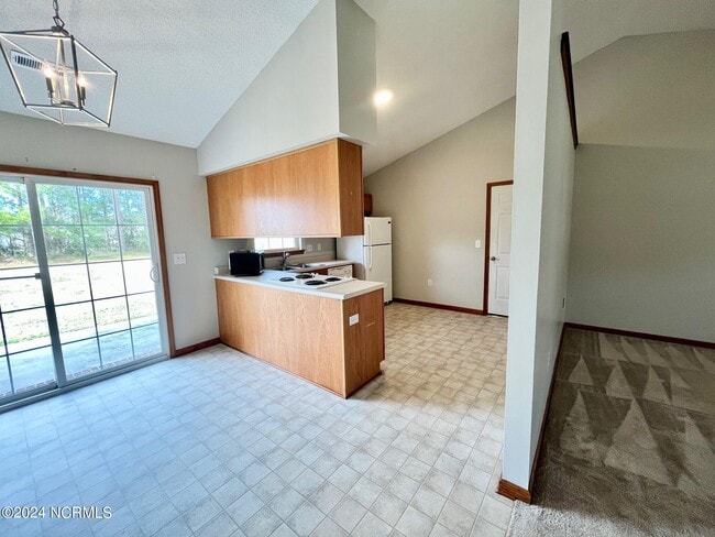 Building Photo - 133 Lawndale Ln