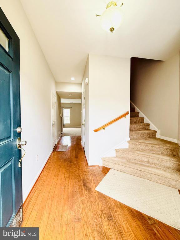 Building Photo - 47 Peppermint Dr