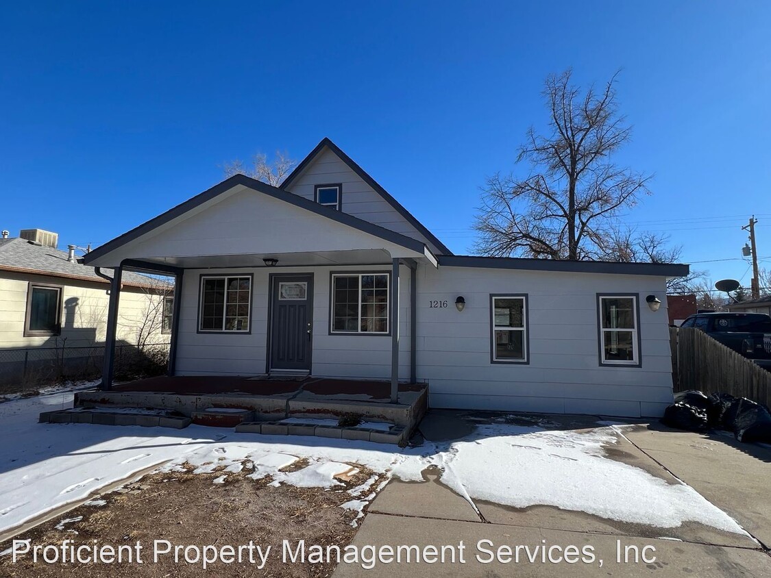 3 br, 1.5 bath House 1216 Harrison House Rental in Cañon City, CO