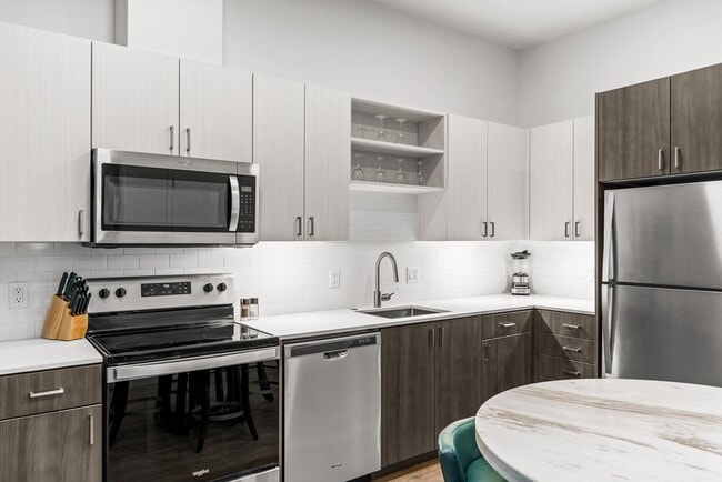 Interior Photo - Gordon Lofts