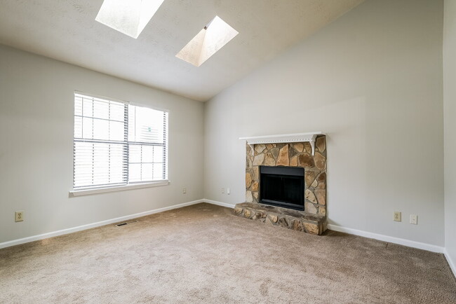 Building Photo - 6230 Littleton Dr