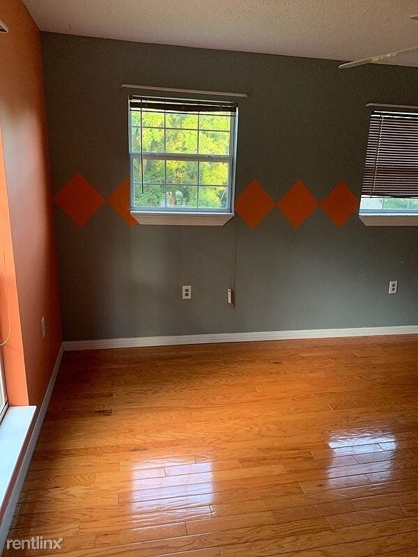 Building Photo - 3 br, 2.5 bath Townhome - 4675 General Road A