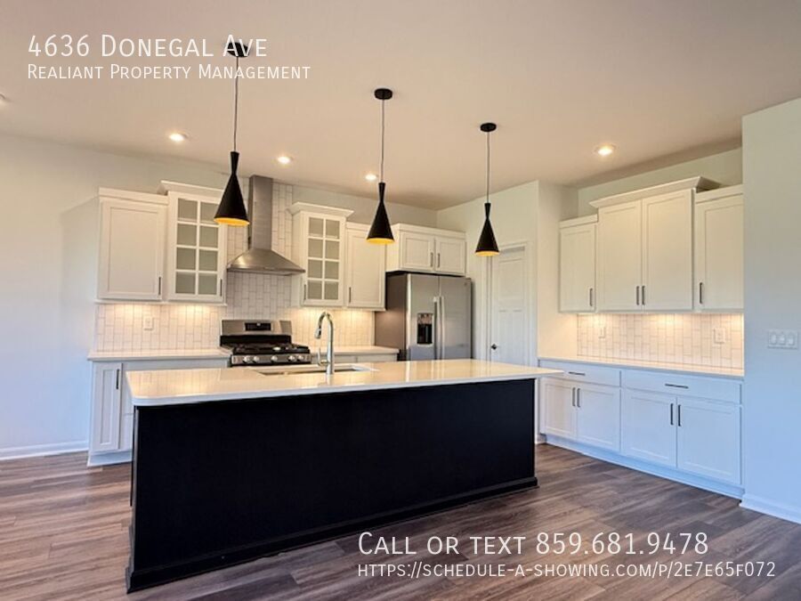 Photo - 4636 Donegal Ave-