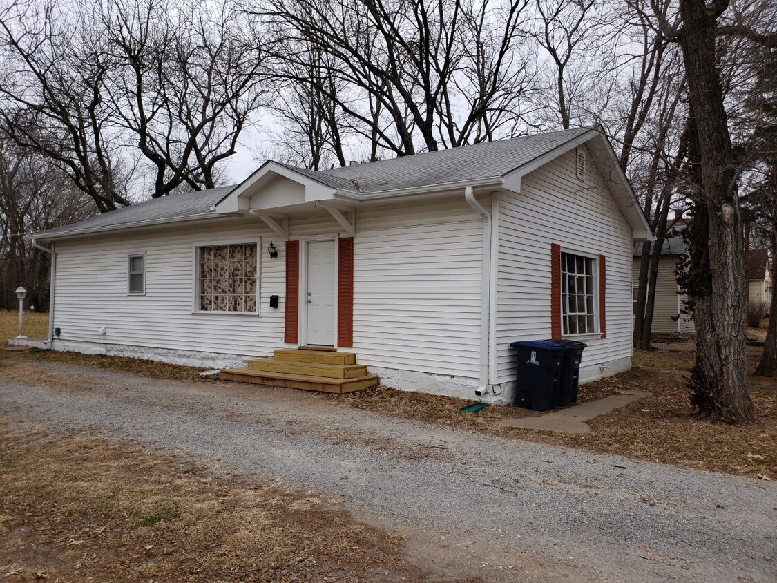 317 S. Atchison House Rental in El Dorado, KS