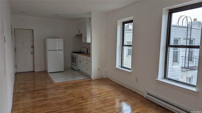 Building Photo - 36-16 30th St