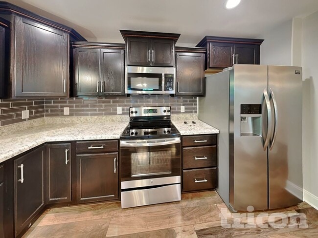 Foto del edificio - 515 Magnolia Dr