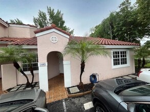Building Photo - 1462 Springside Dr