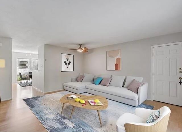 Building Photo - 5332 Balcones Dr
