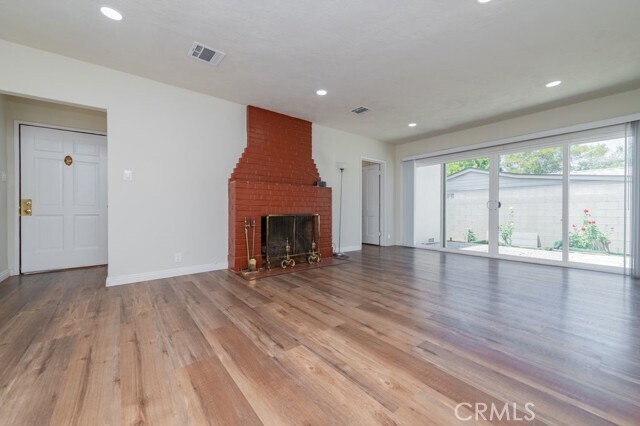 Foto del edificio - 9859 Howland Dr