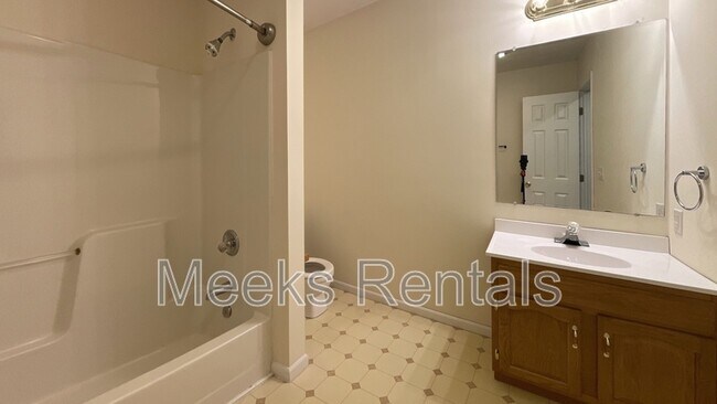 Foto del edificio - 246 Tackett Branch Rd