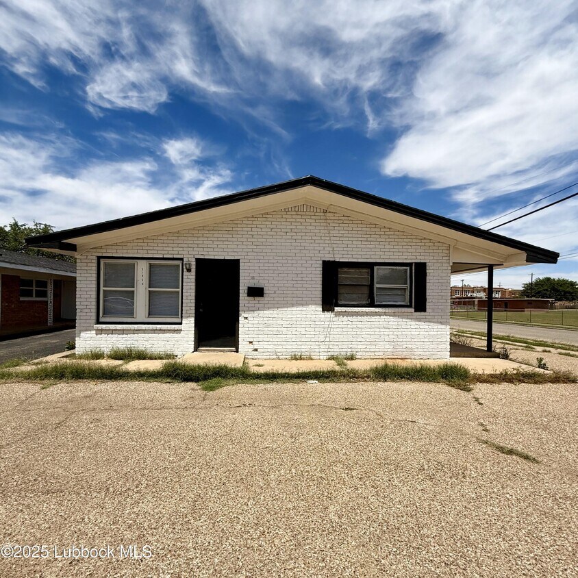 Foto principal - 2102 22nd St