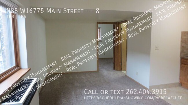 Building Photo - 1 Bedroom Private Entry