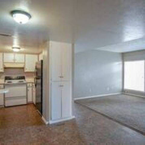 Foto del edificio - 925 NW 105th St