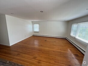 Building Photo - 72 Edgewood Ave