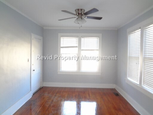 Building Photo - 282 Garland St