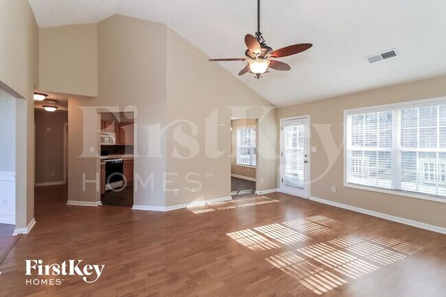 Foto del edificio - 1128 Brandenberry Ln