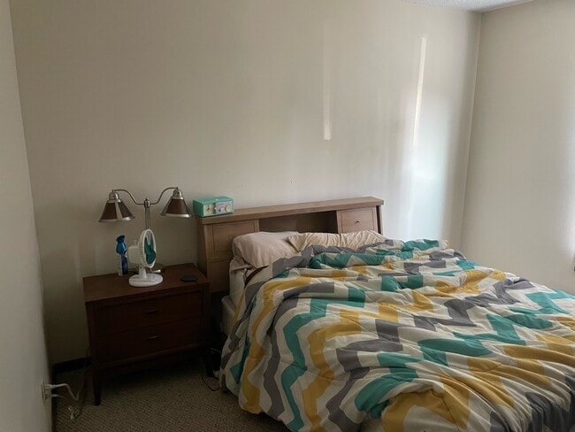 Building Photo - 2326 Golf Rd