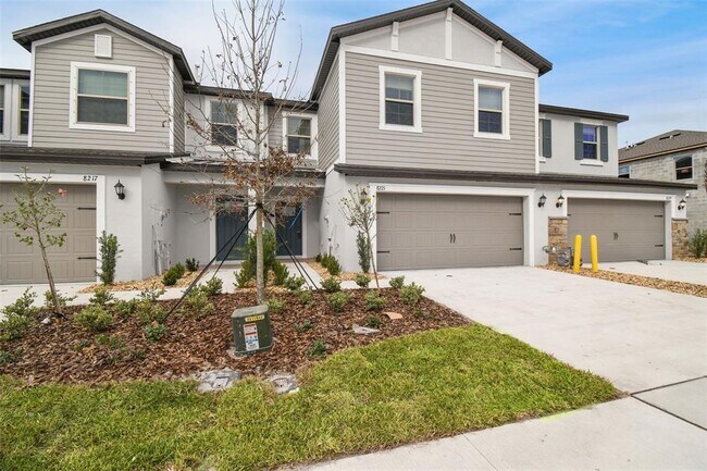 Foto del edificio - 8221 Cor Pne Wy