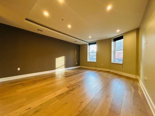 Foto del interior - 4525 Walnut Associates LP