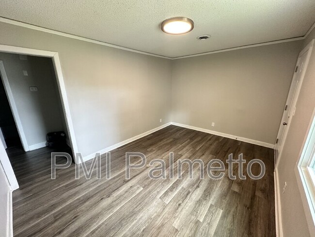 Foto del edificio - 520 Jasper St