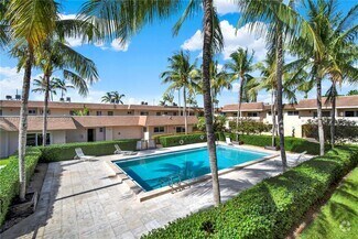 Building Photo - 14500 SW 88th Ave