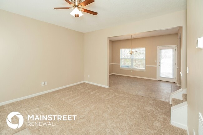 Building Photo - 2413 Hackamore Dr