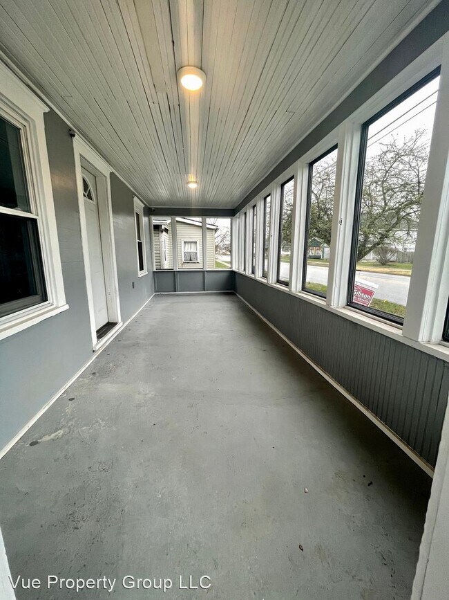 Foto del edificio - 3 br, 2 bath House - 1338 Maple Avenue