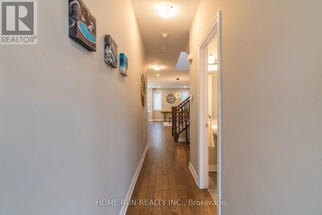 Photo du bâtiment - 974 Kilbirnie Dr