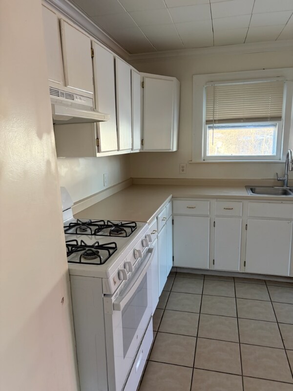 Foto del edificio - 5834 E 20th St