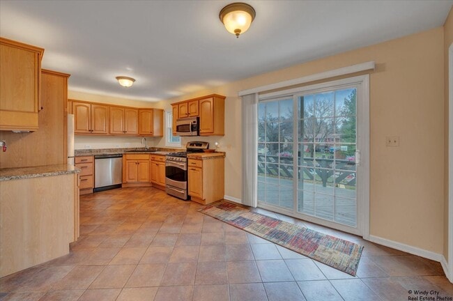 Foto del edificio - 3008 Blarney Stone Ln