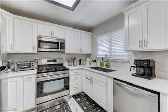 Building Photo - 6701 Chehalis Cir
