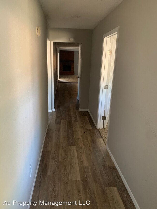 Foto del edificio - 4 br, 2 bath House - 1910 Kirkland Dr